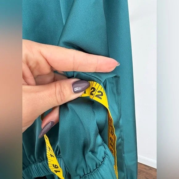 The Drop Women's Jacob Long-Sleeve Cutout Midi Dress Size Large NWT - Picture 8 of 9